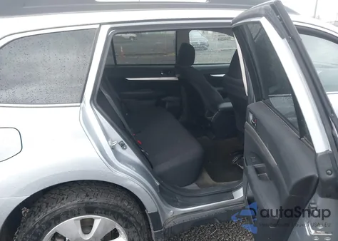 2012 Subaru Outback 3.6R Premium z USA, uszkodzony, nr VIN 4S4BRDCC5C2268333